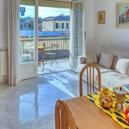 Elena House Apartment Леванто Екстериор снимка